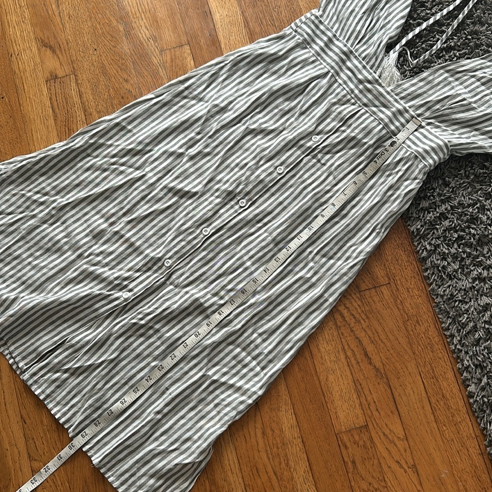 NWT SUCREFAS Striped Button Down Midi Gray and White Dress Size Large - Picture 14 of 14